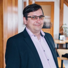 Jaroslav Lizner - Kolay Proje